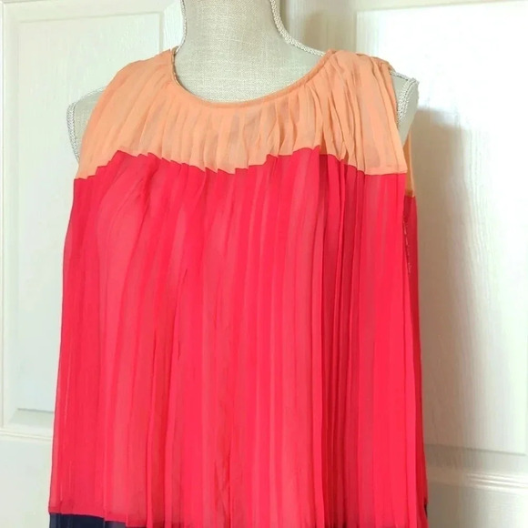 Jolie Moi Bright Color block Dress - Picture 2 of 4